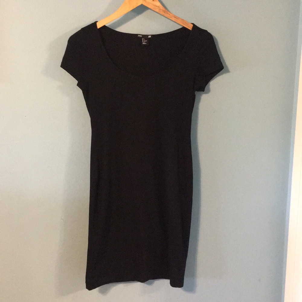 NWOT H&M Black T-Shirt Dress